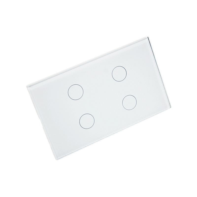 How can a smart switch automatically return to its preset switching state strategy after a power outage?